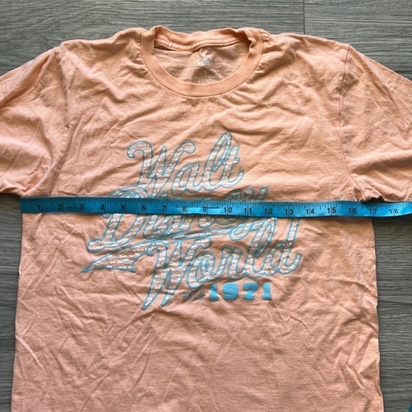 Peach Walt Disney Graphic Tee Size S - Picture 5 of 7